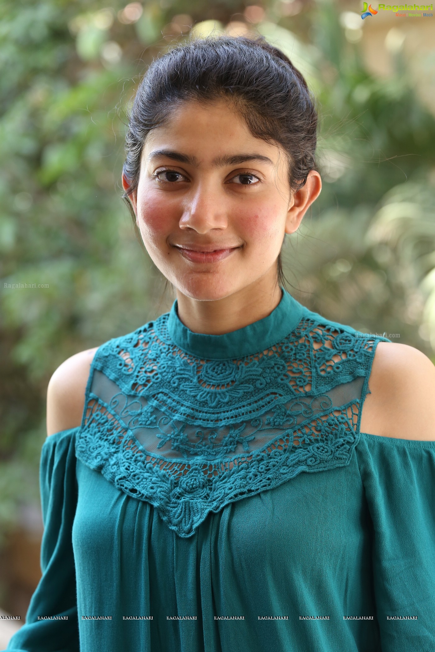 Sai Pallavi at Kanam Interview (Posters)