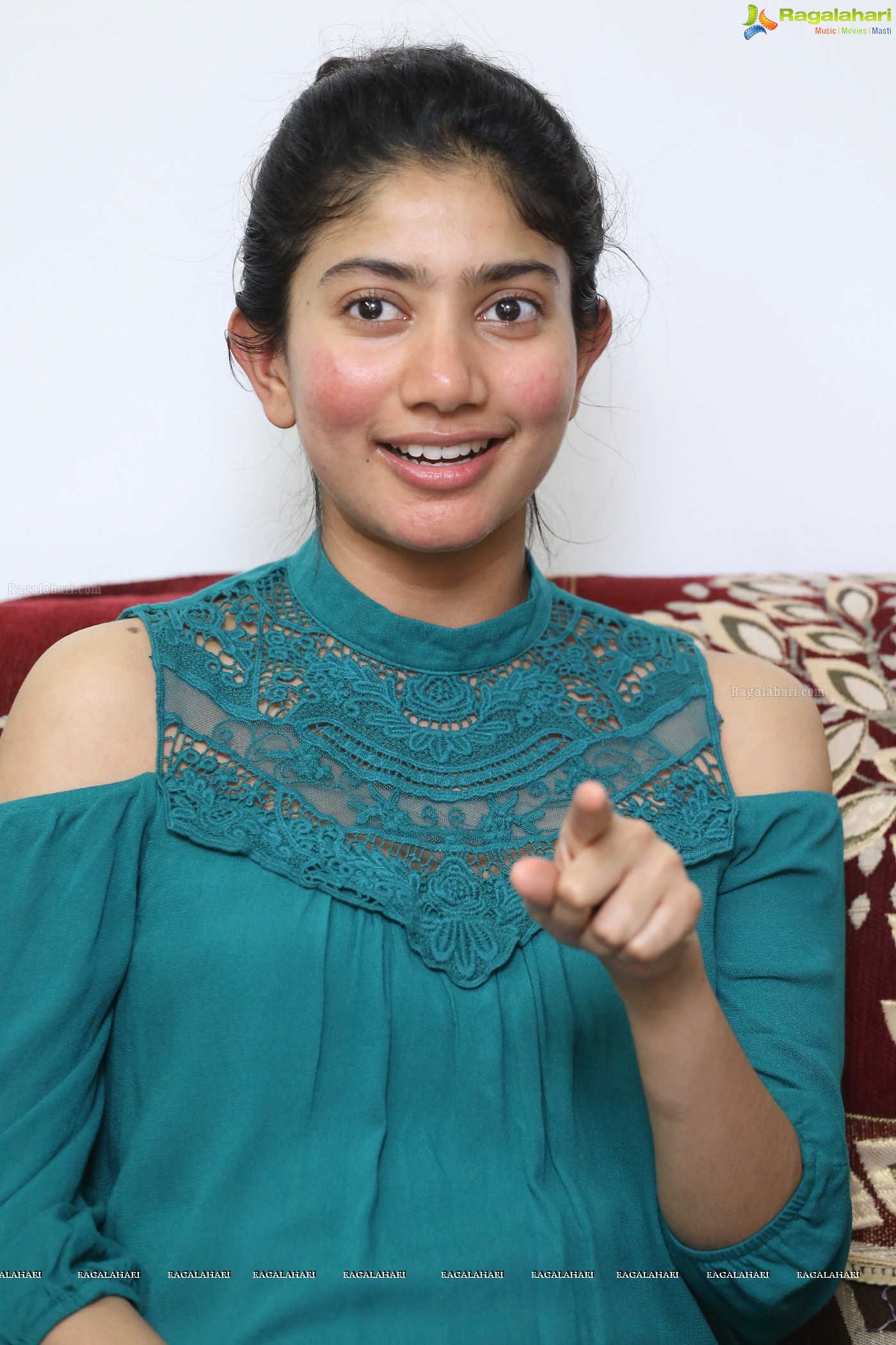 Sai Pallavi at Kanam Interview (Posters)