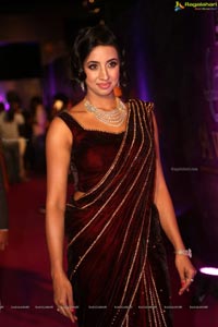 Sanjjanaa @ Zee Apsara Awards 2018