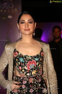 Tamannaah Bhatia @ Zee Apsara Awards 2018