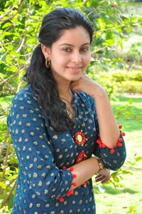 Abhinaya Tamil Actress