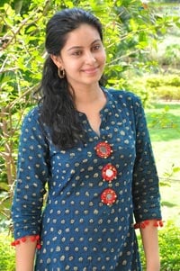 Abhinaya Tamil Actress