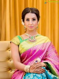 Sanjjanaa Galrani in Saree