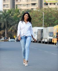 Mumbai Model Aishwarya Arora