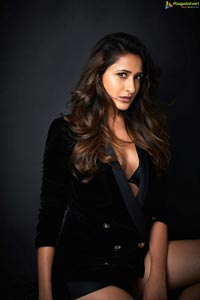 Pragya Jaiswal Ragalahari