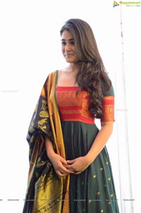 Shalini Pandey #NKR16