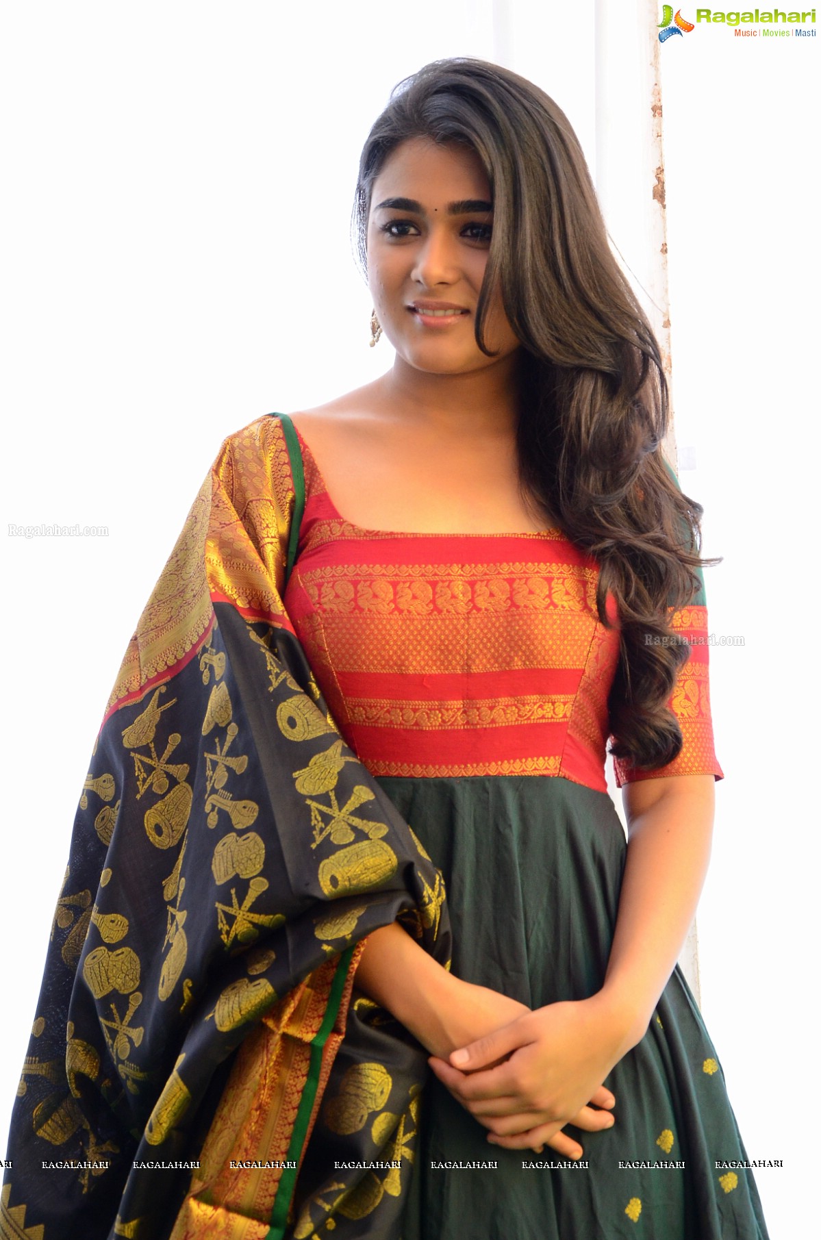 Shalini Pandey at #NKR16 Muhurat