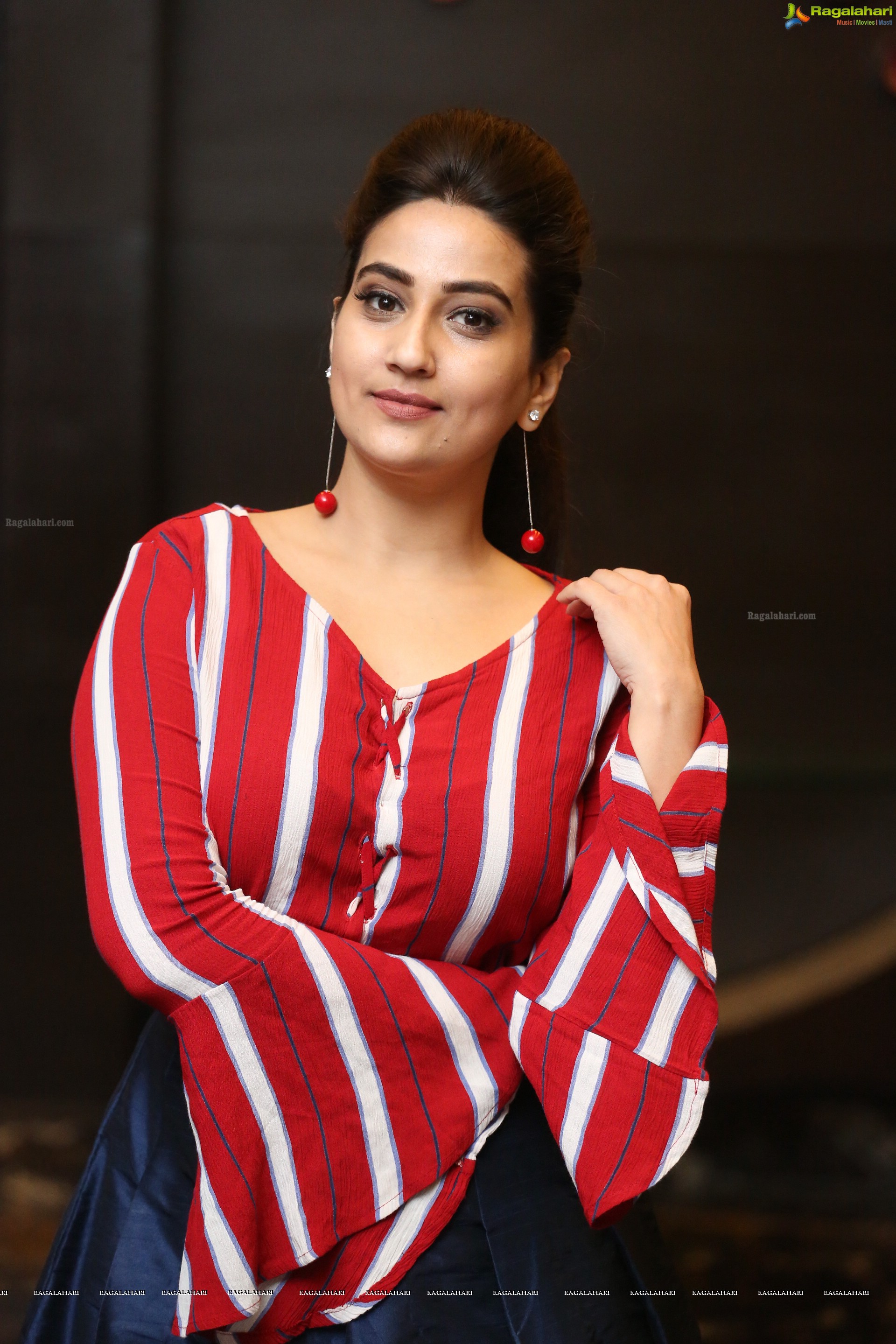 Manjusha @ Majili Success Celebrations - HD Gallery