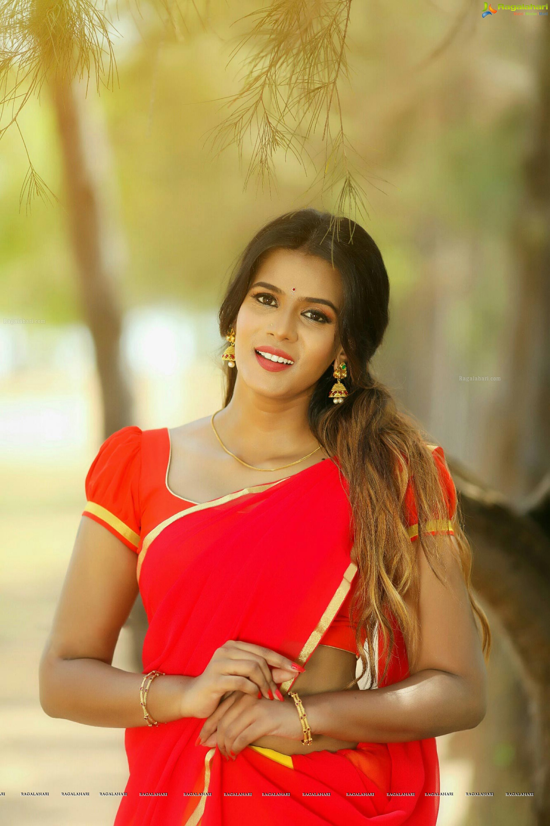 Meera Mitun's Portfolio Pics (High definition Photos)