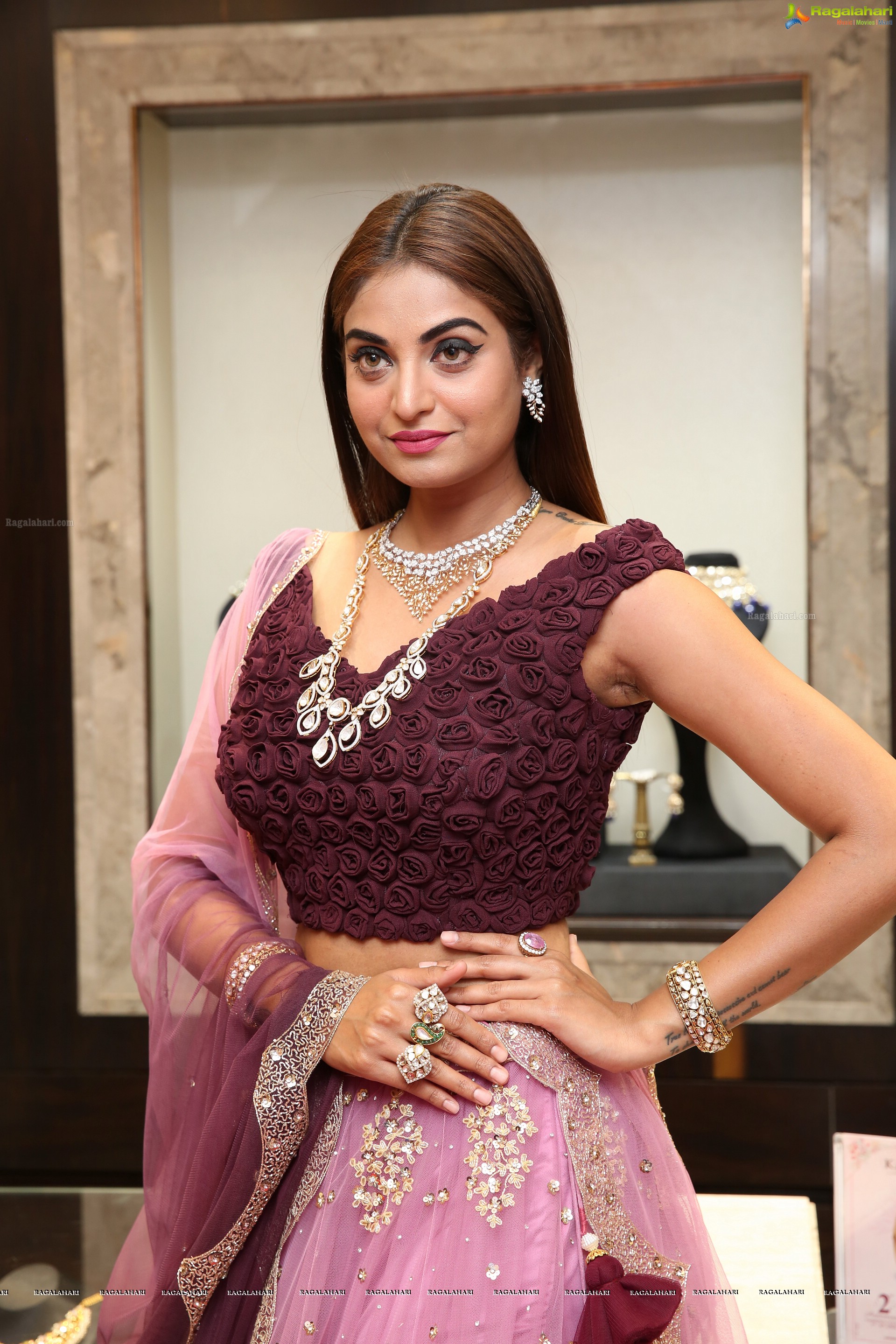 Sharon Fernandes @ Kalasha Fine Jewels 2nd Anniversary Celebrations & Fashion Show - HD Gallery