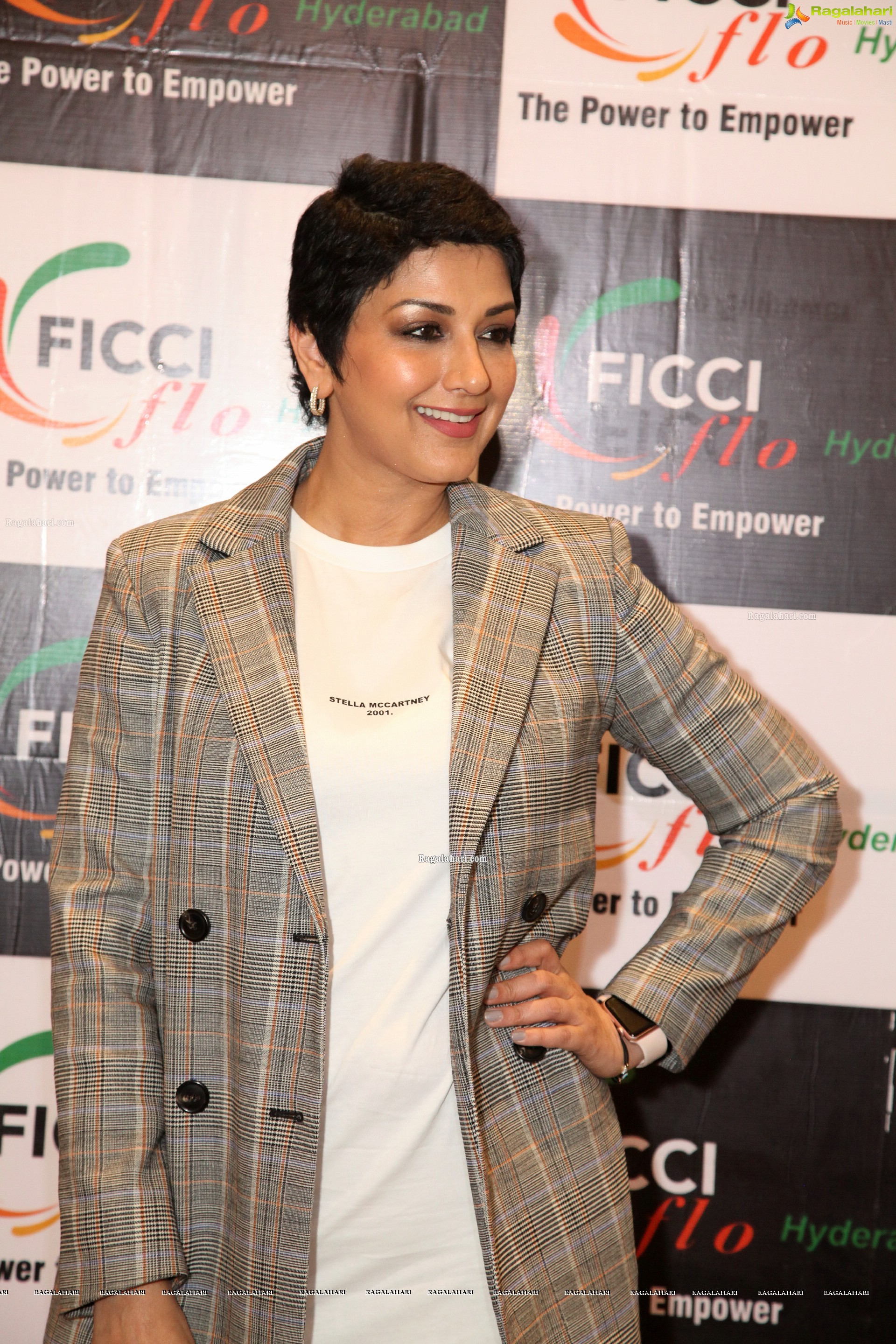 Sonali Bendre at FICCI FLO Press Conference  - HD Gallery