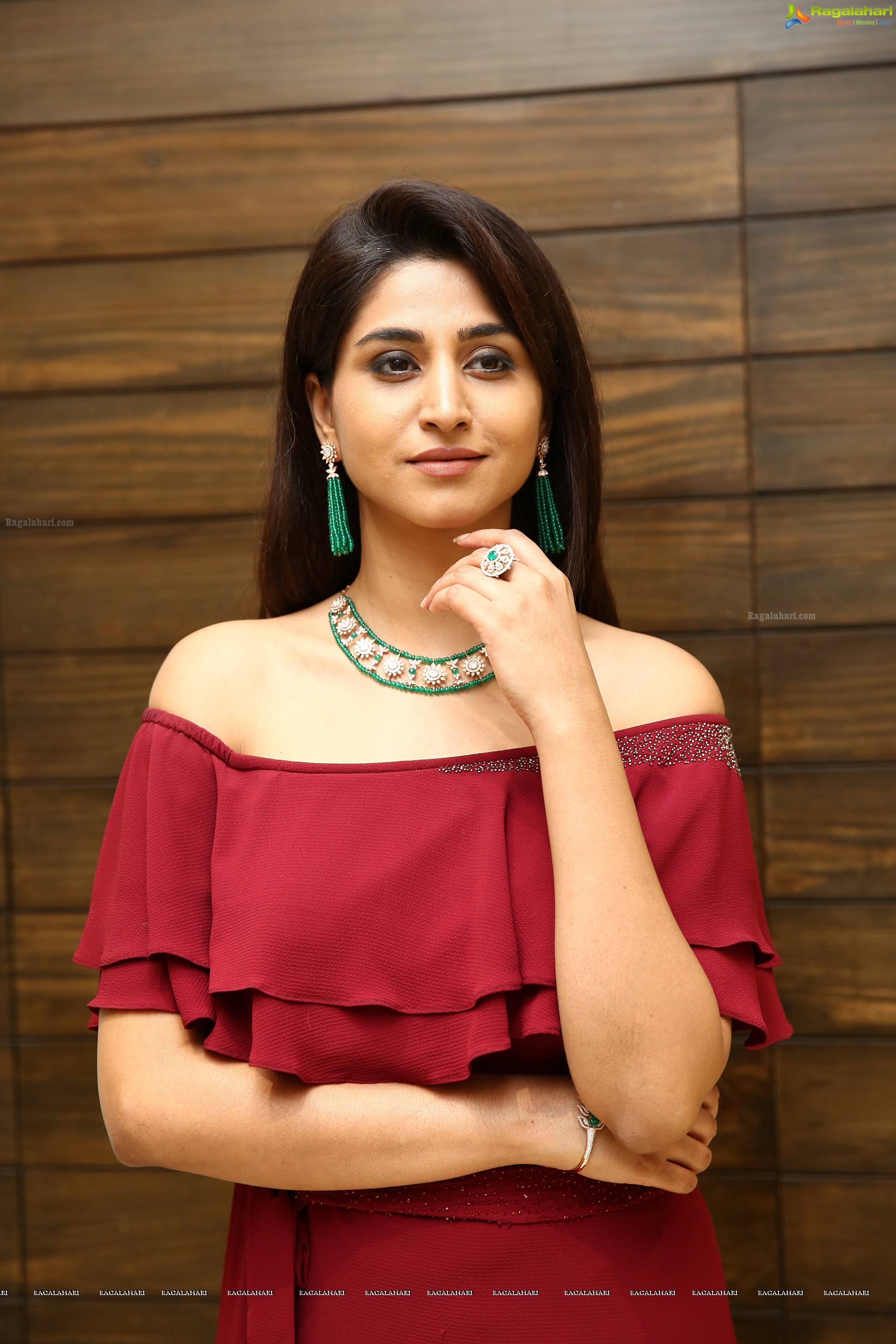 Varshini Sounderajan @ Aalayam Collection Launch at PMJ Jewels - HD Gallery