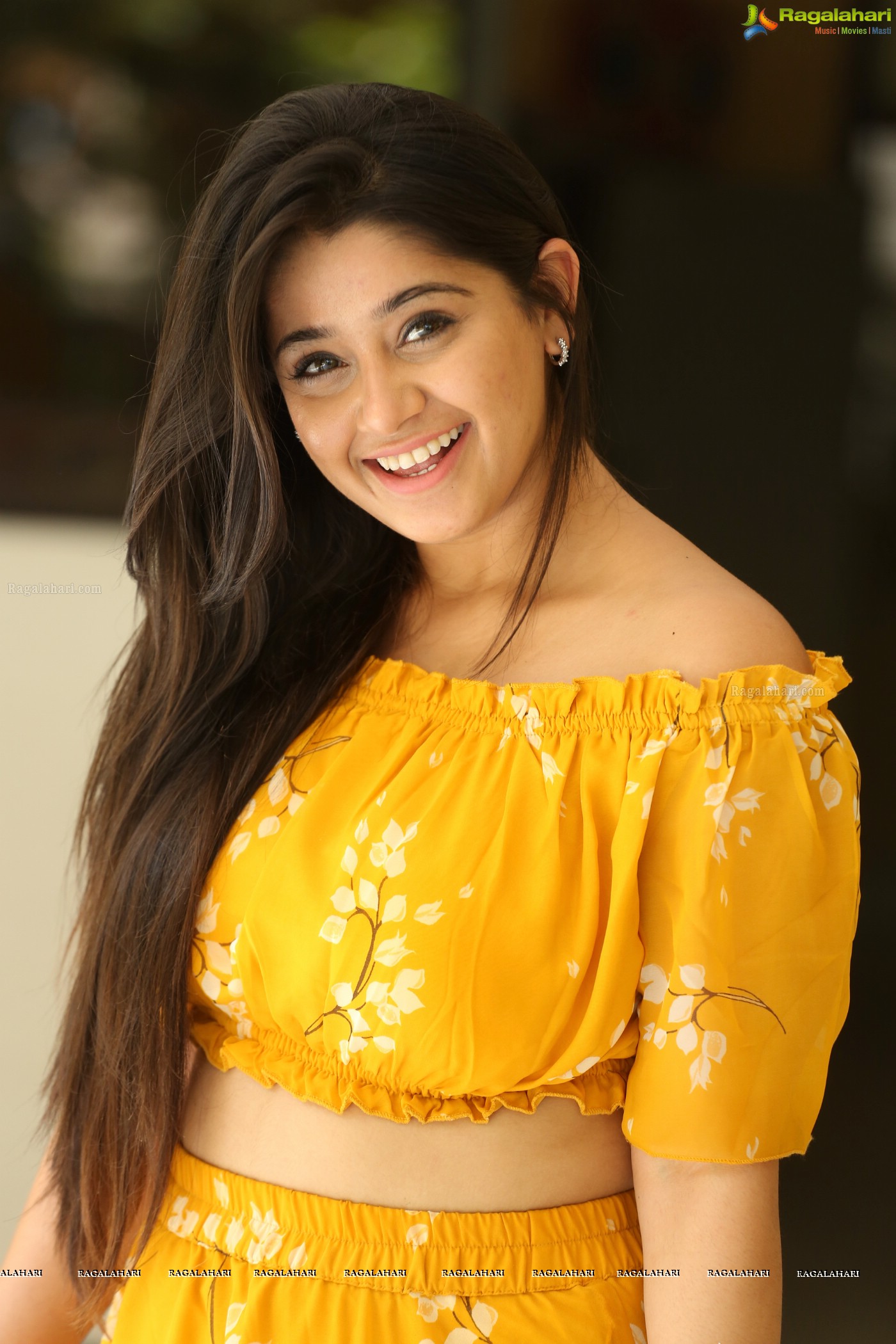 Chandni Bhagwanani (Posters) at Diksoochi Press Meet