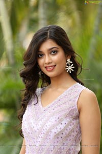 Digangana Suryavanshi