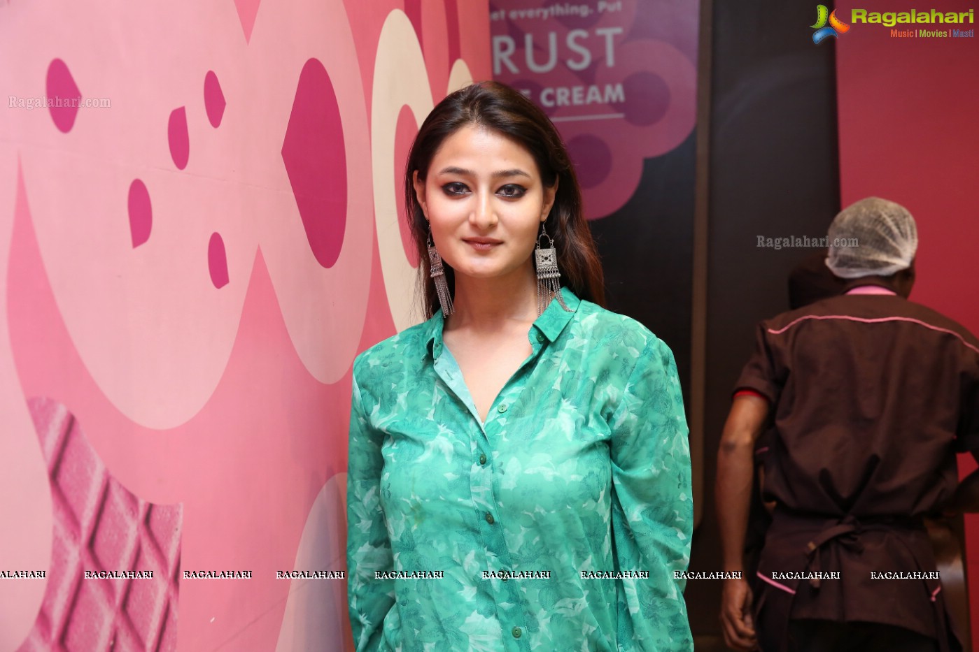 Nilofer Haidry (Posters) @ 'Mr.Alphonso', Summer Special Ice Cream Launch at Cream Stone