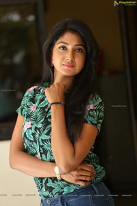 Yagna Shetty 