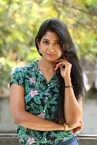 Yagna Shetty 