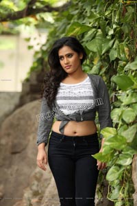 Anusha Parada in Aztec Print Top and Black Jeans