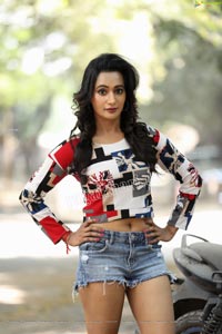 Nisheetha in Crop T-Shirt and Denim Shorts