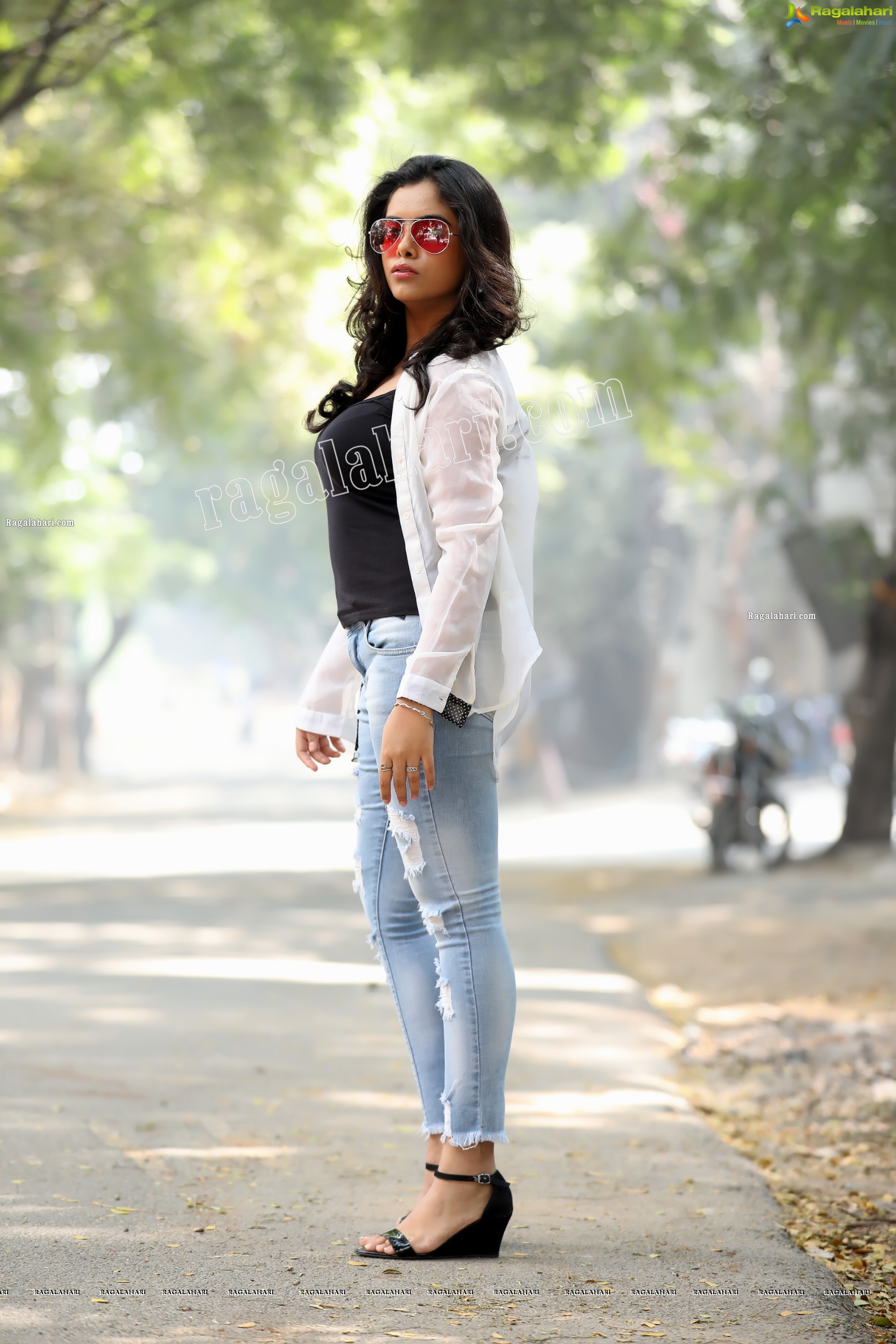 Sameera Reddy G in Black Cami and Jeans Exclusive Photo Shoot