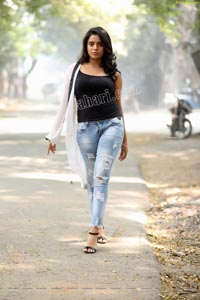 Sameera Reddy G in Black Cami and Jeans