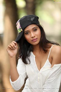 Swetha Mathi Exclusive HD Photos