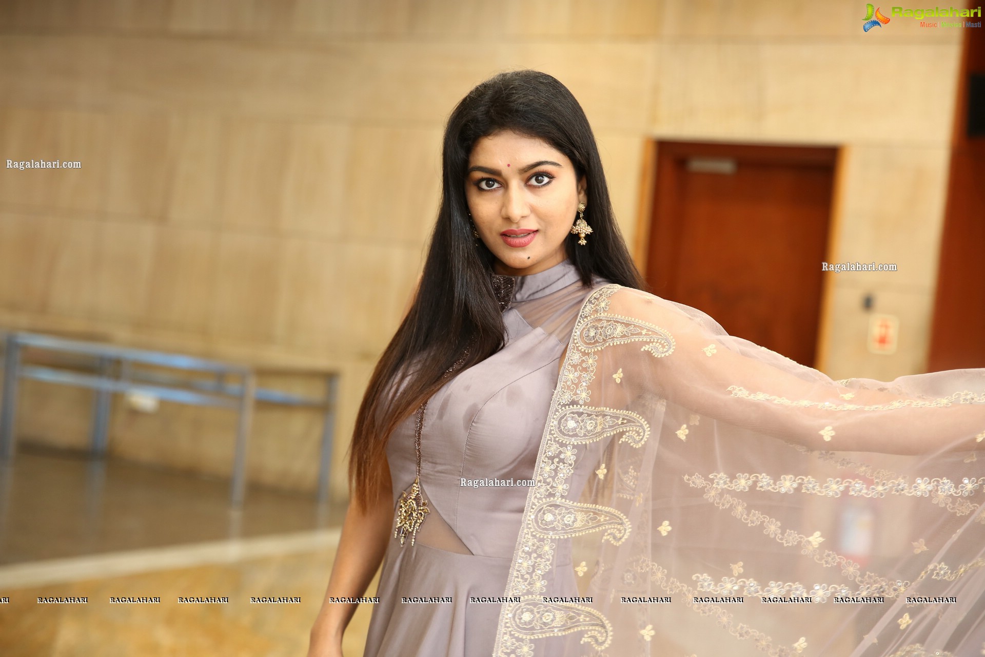 Akshatha Srinivas Latest Photoshoot Stills, HD Photo Gallery