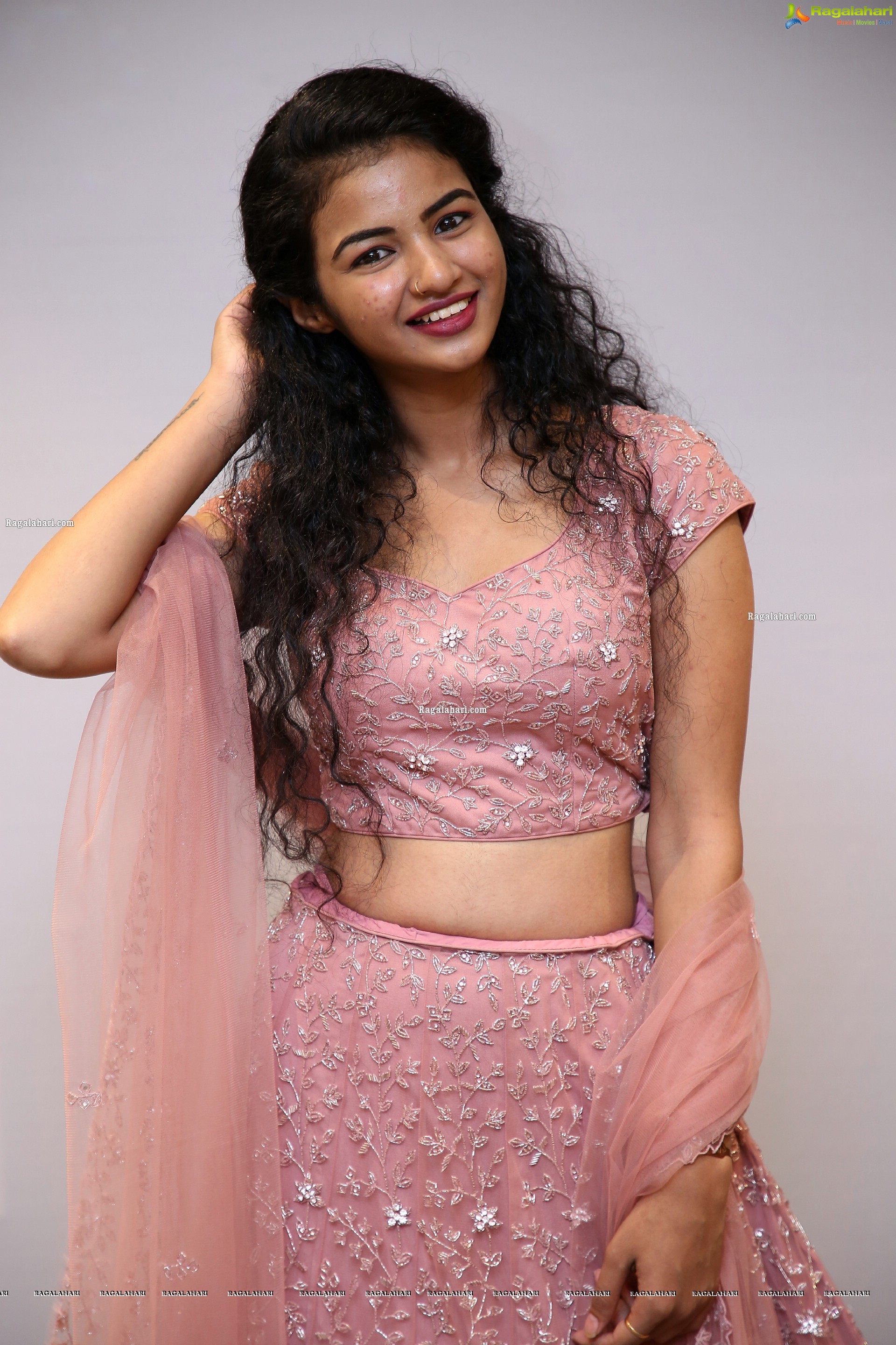 Aksha Kotapati Showcases Mebaz's Wedding Collection, HD Photo Gallery