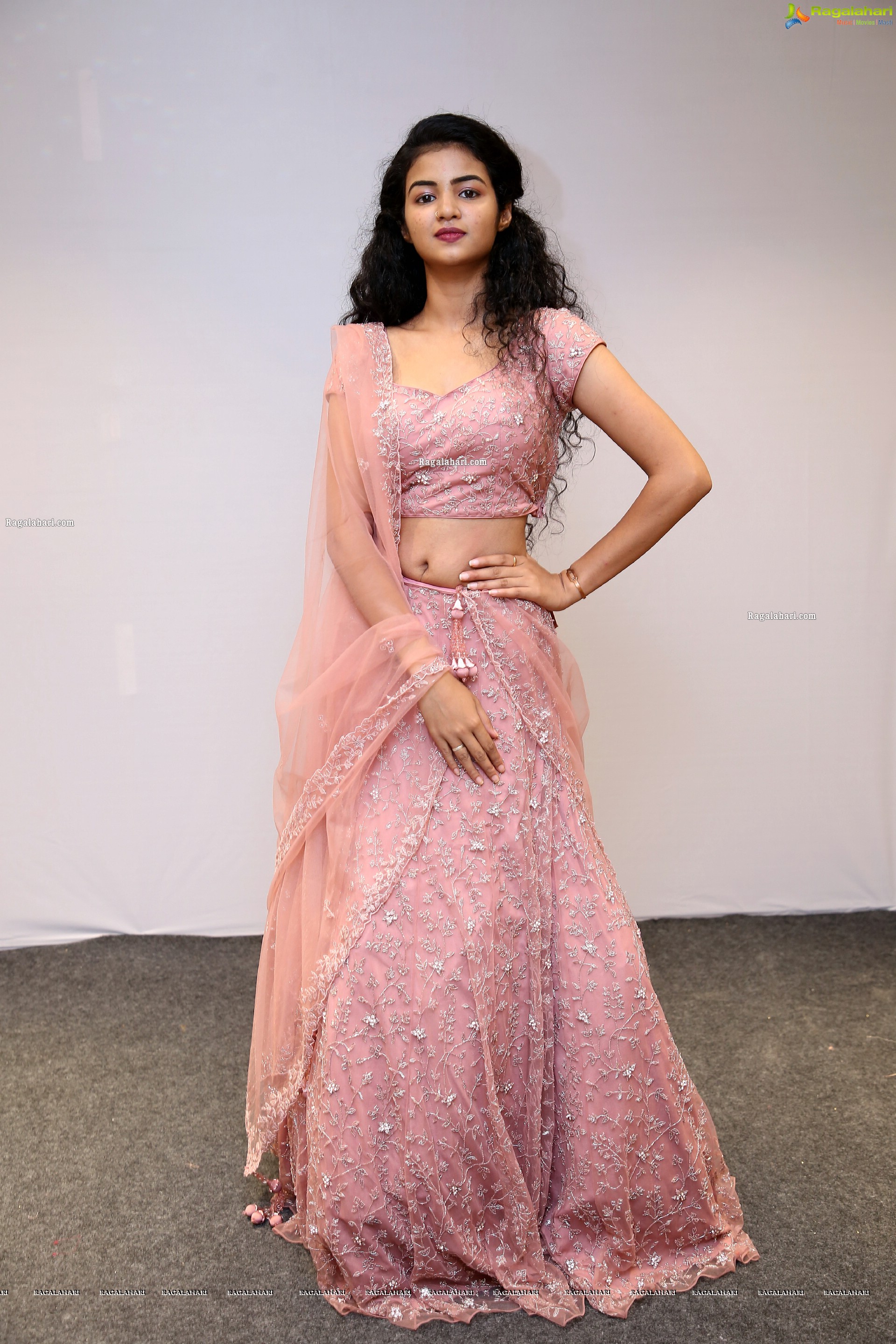 Aksha Kotapati Showcases Mebaz's Wedding Collection, HD Photo Gallery