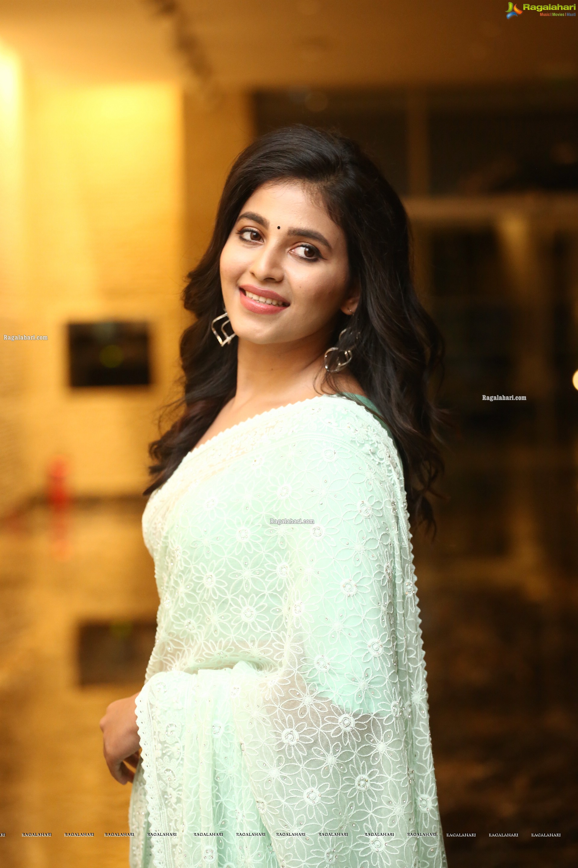 Anjali at Vakeel Saab Maguva Nee Vijayam Event, HD Photo Gallery