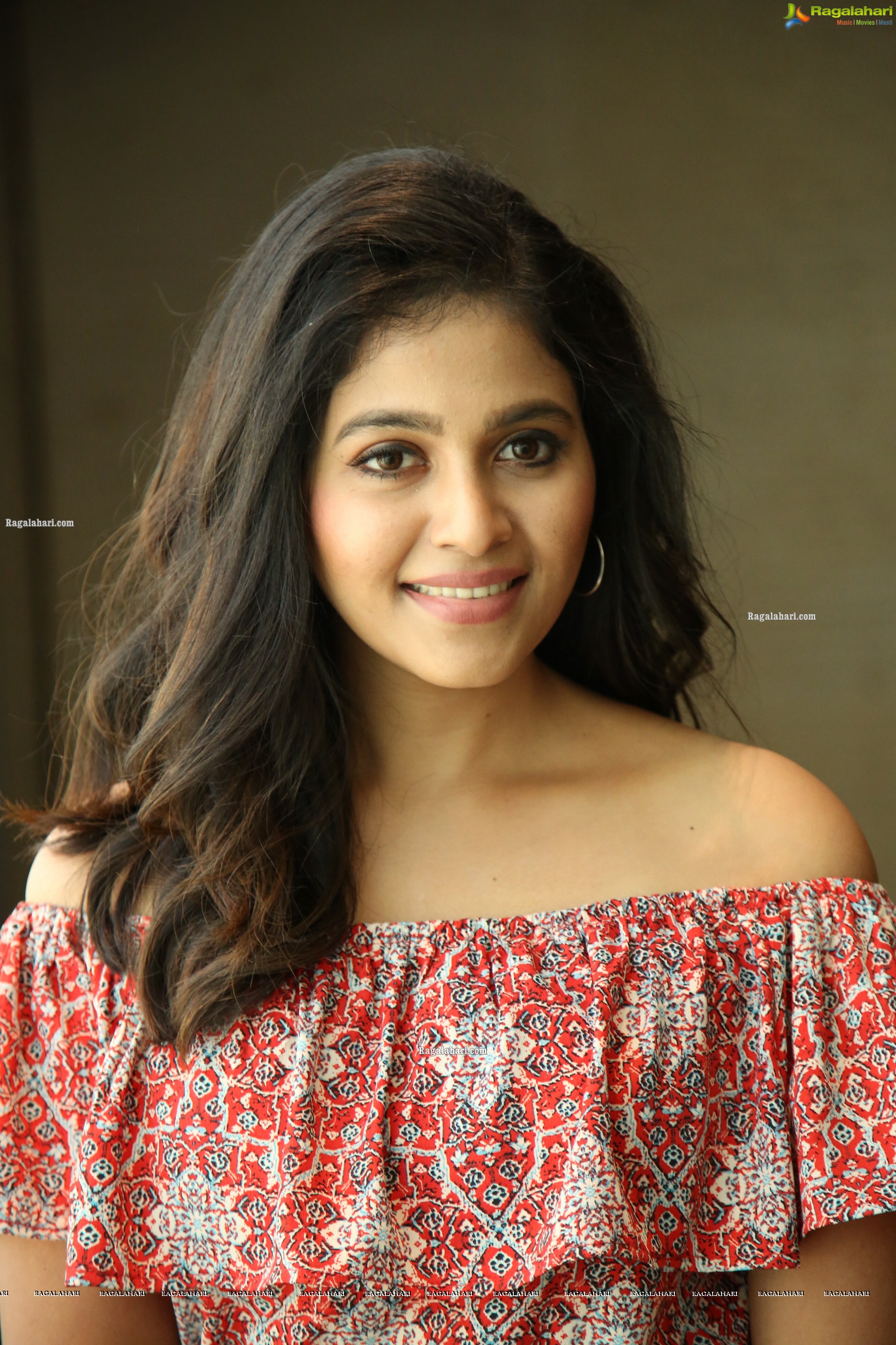 Anjali at Vakeel Saab Movie Interview, HD Photo Gallery