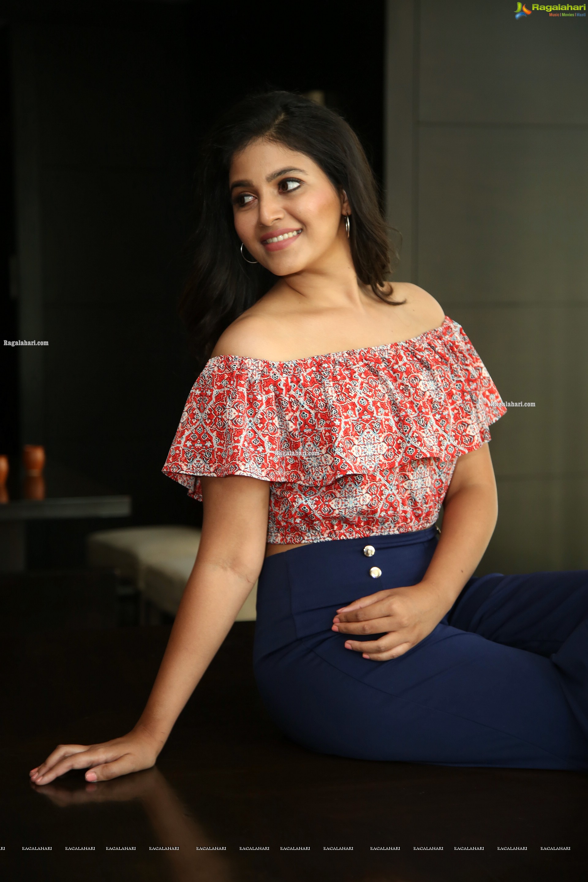 Anjali at Vakeel Saab Movie Interview, HD Photo Gallery