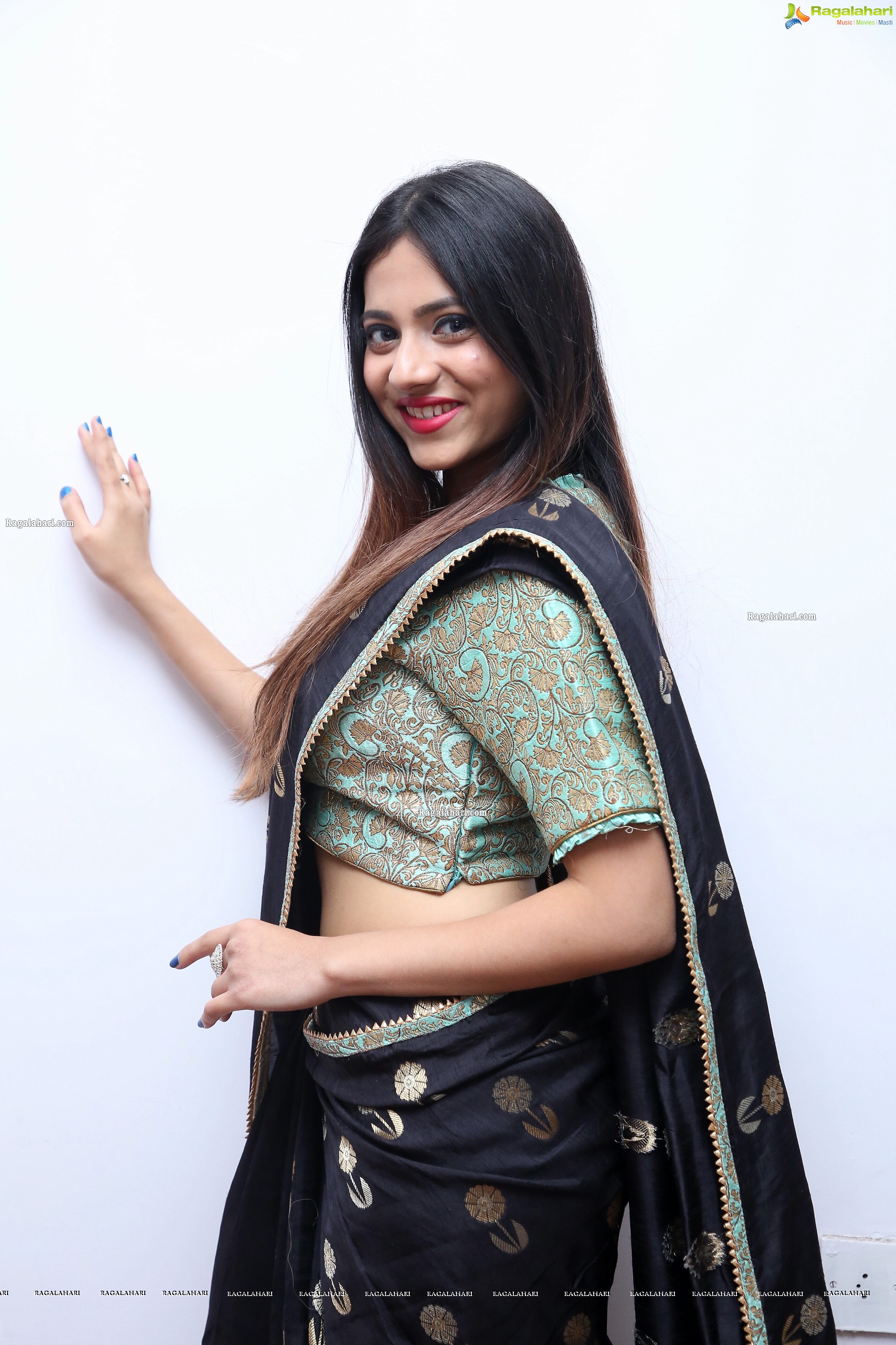 Dimple Thakur in Black Designer Saree, HD Photo Gallery