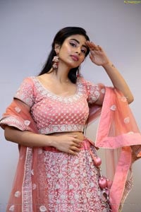Honey Chowdary Showcases a Wedding Collection by Mebaz