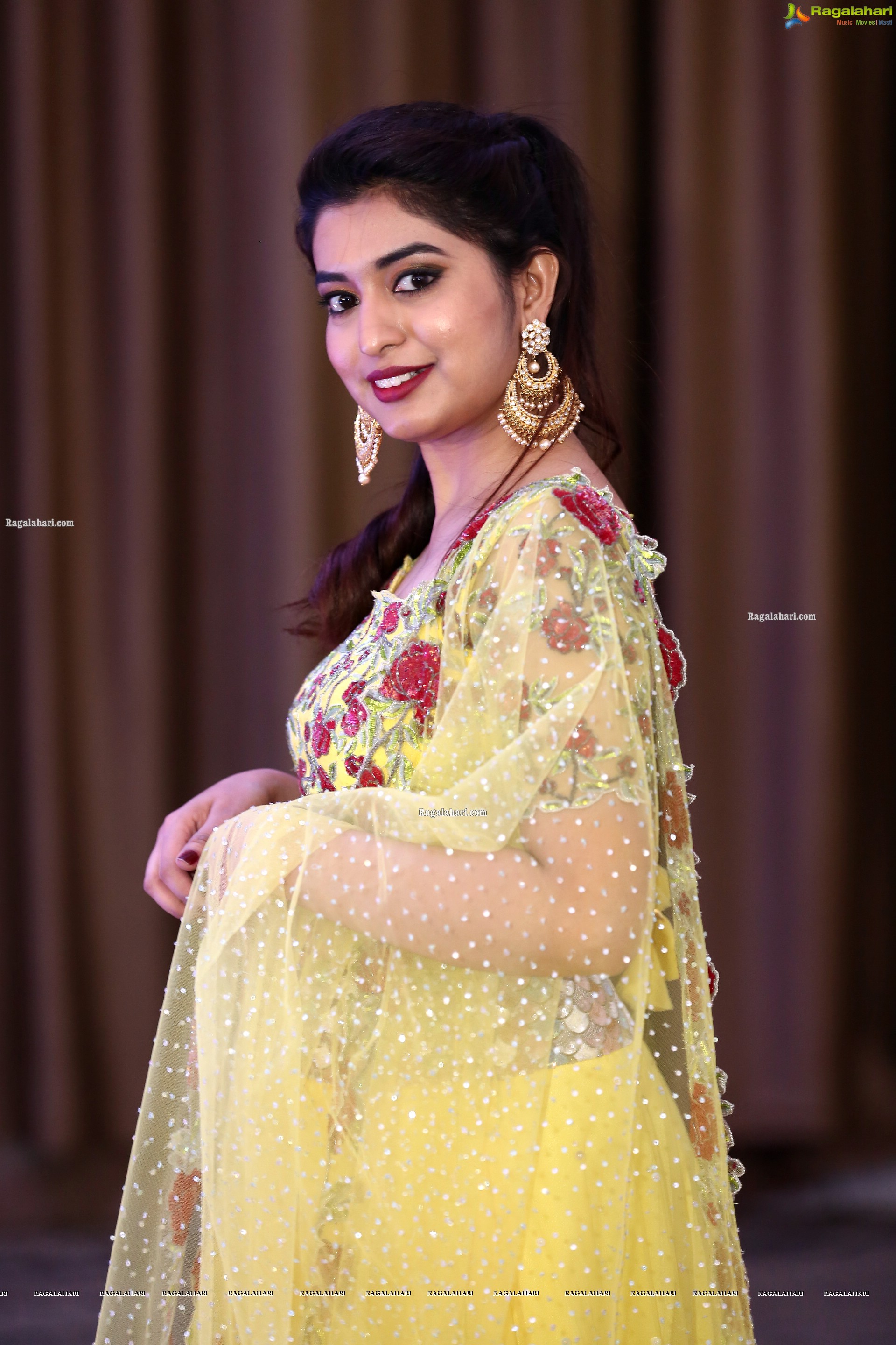 Iba Khan in Yellow Designer Lehenga Choli, HD Photo Gallery