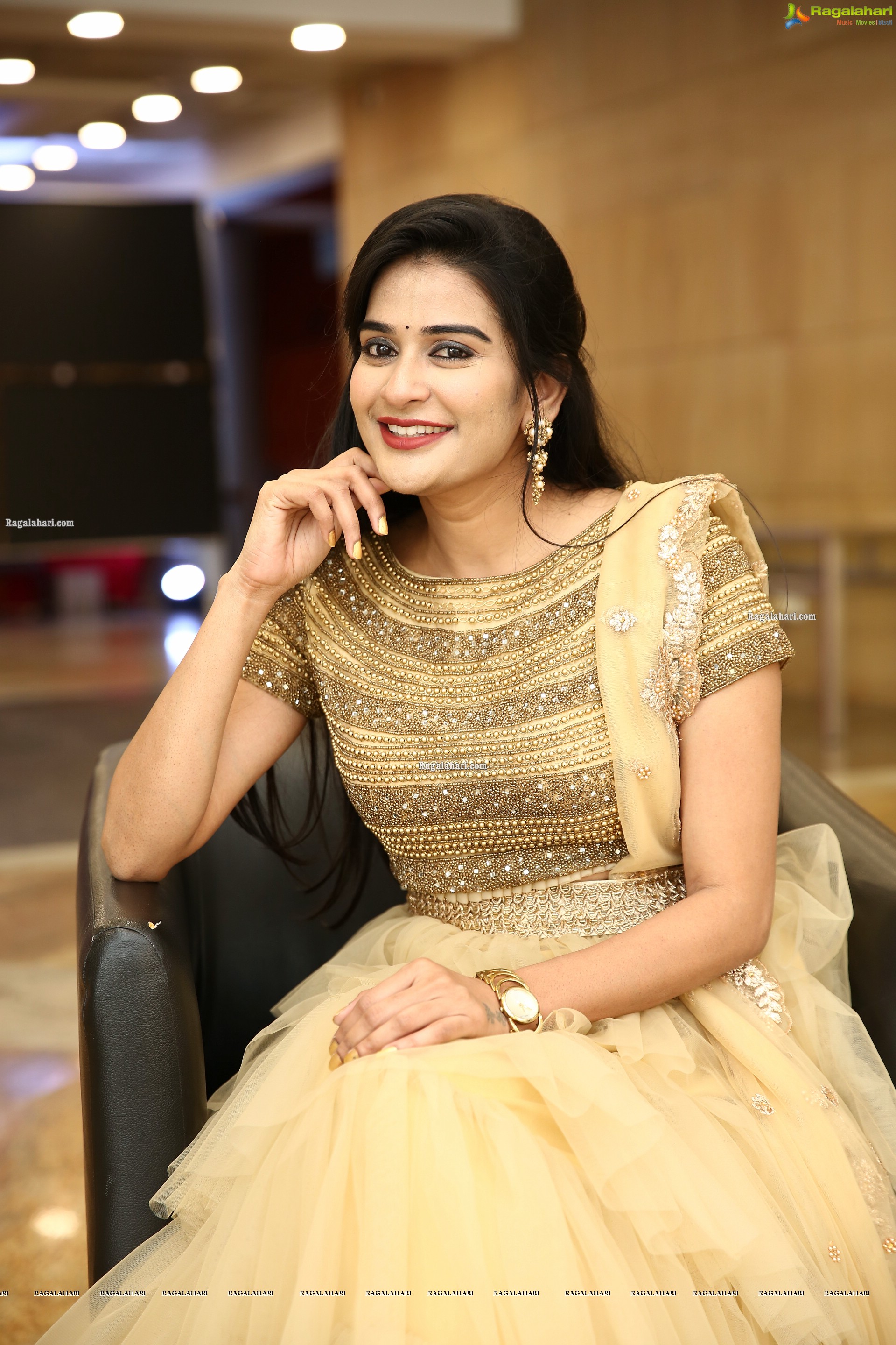 Jenny Honey in Beige Layered Lehenga Choli, HD Photo Gallery