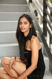 Kaumudhi Ratnam in Latest Photoshoot Stills