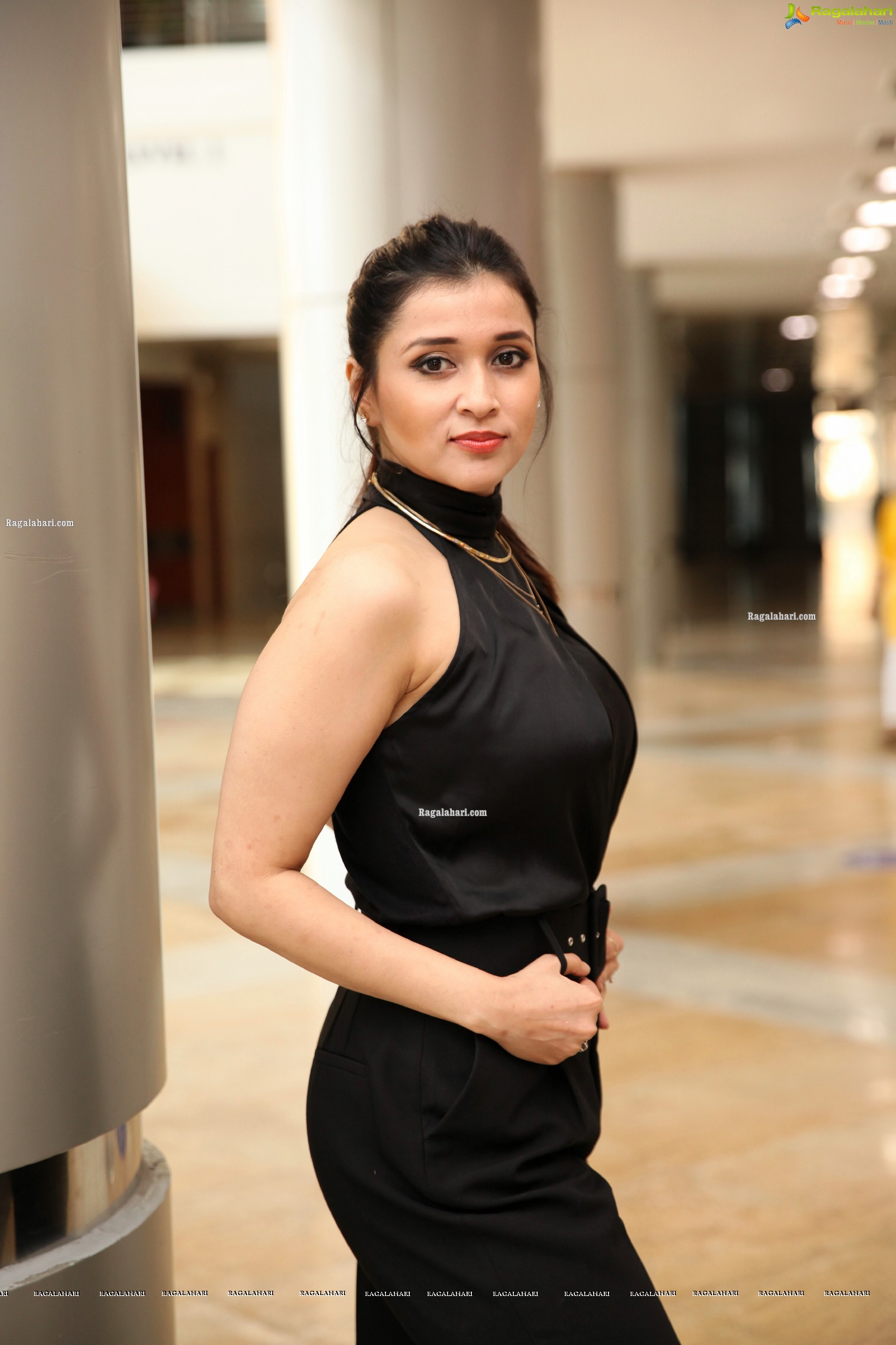 Mannara Chopra in Black Jumpsuit, HD Photo Gallery