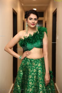 Naina Dabi in Green Designer Lehenga