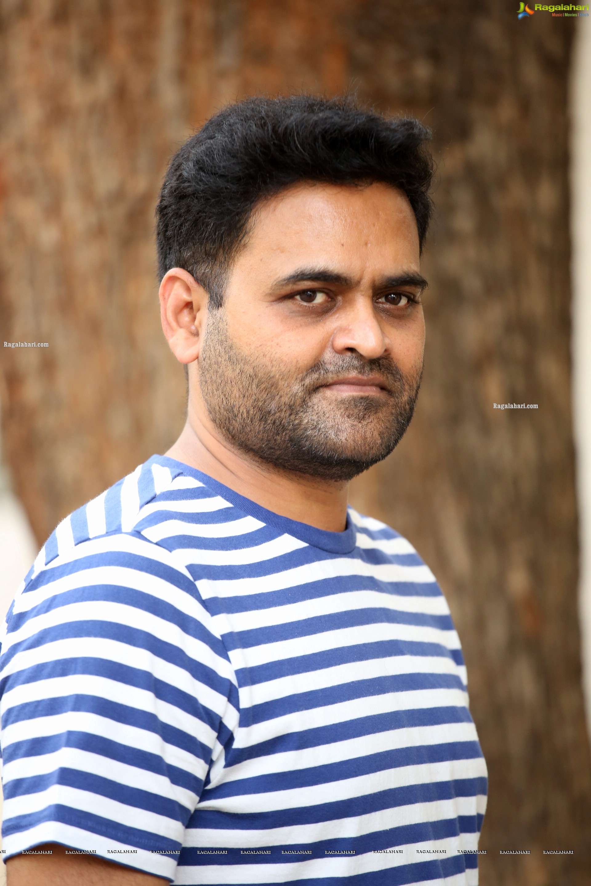 Praveen Sattaru at 11th Hour Web Series Interview, HD Photo Gallery