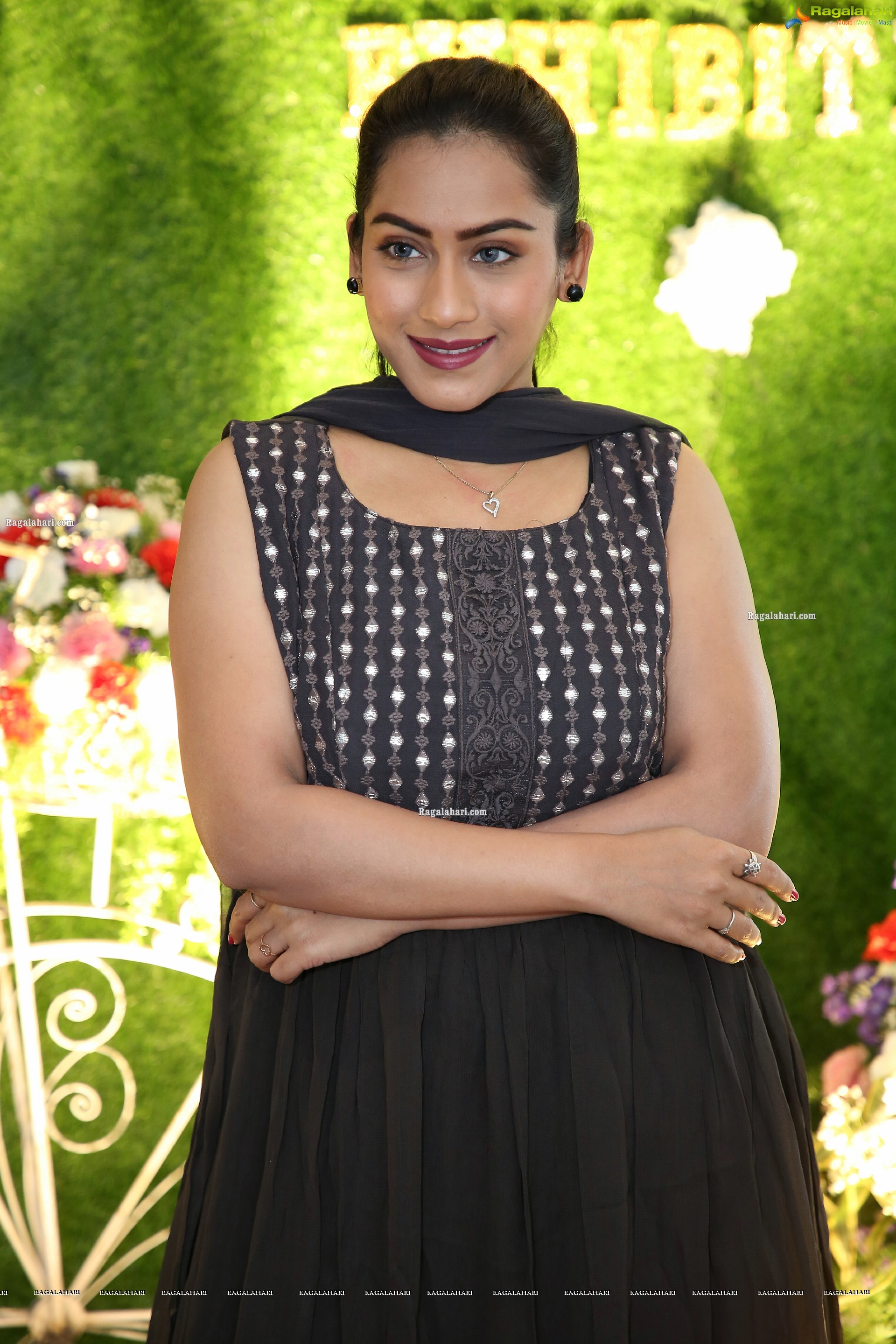 Preetie Singh Rajput at Kolorz Fashion & Lifestyle Exhibition, HD Photo Gallery