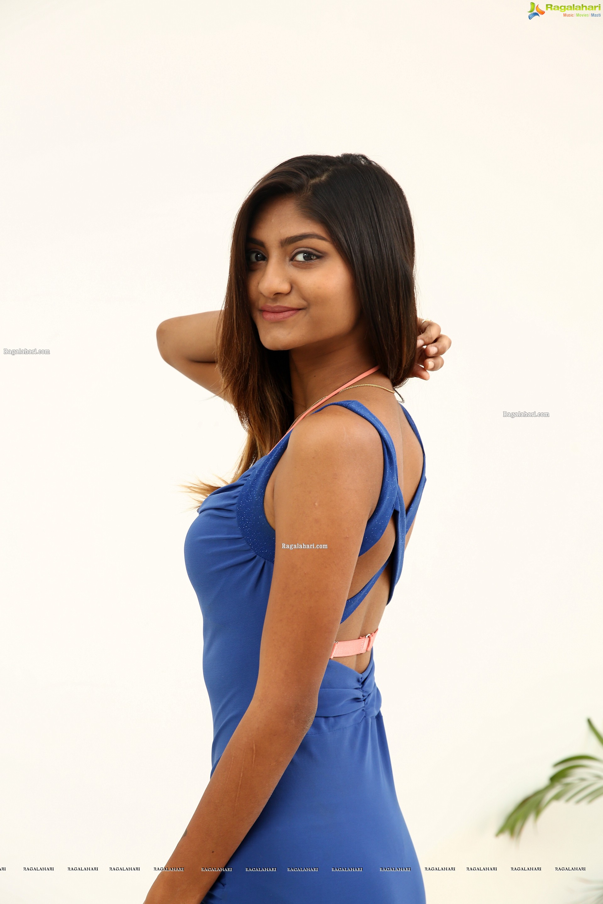 Preksha Kavya Stunning Stills, HD Photo Gallery