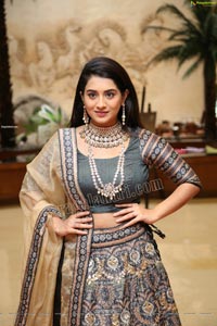 Rashi Singh at Arkayam Fashion Exhibition