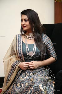 Rashi Singh at Arkayam Fashion Exhibition