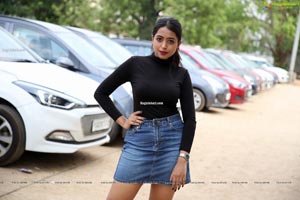 Rittika Chakraborthy at Right Cars