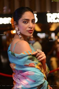 Sobhita Dhulipala at Major Movie Press Meet