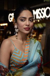 Sobhita Dhulipala at Major Movie Press Meet