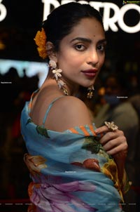 Sobhita Dhulipala at Major Movie Press Meet