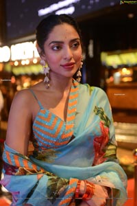 Sobhita Dhulipala at Major Movie Press Meet