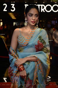 Sobhita Dhulipala at Major Movie Press Meet